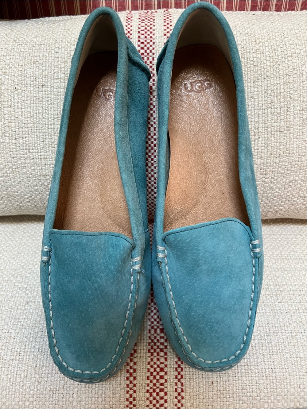 UGG Teal Suede Women's Driving Loafers
Woman’s Size 7.5 (Regular Width)